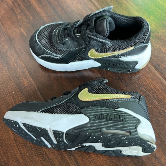 Nike Airmax toddler sneakers - Picture 3 of 8